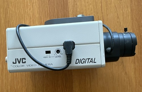 Videocamera colori jvc - a,
