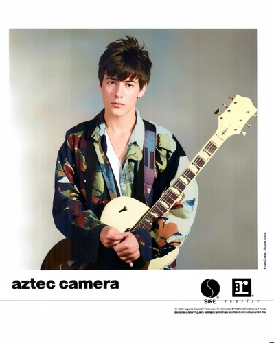 Aztec camera colour 8 - camera, 8"